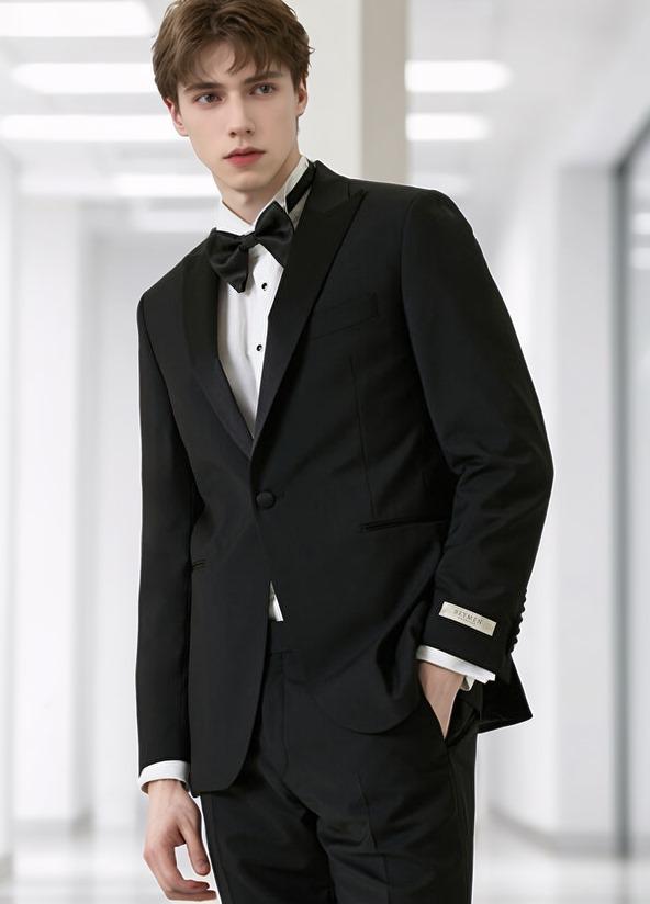 The Benefits of Investing in a Tailored Men’s Suit